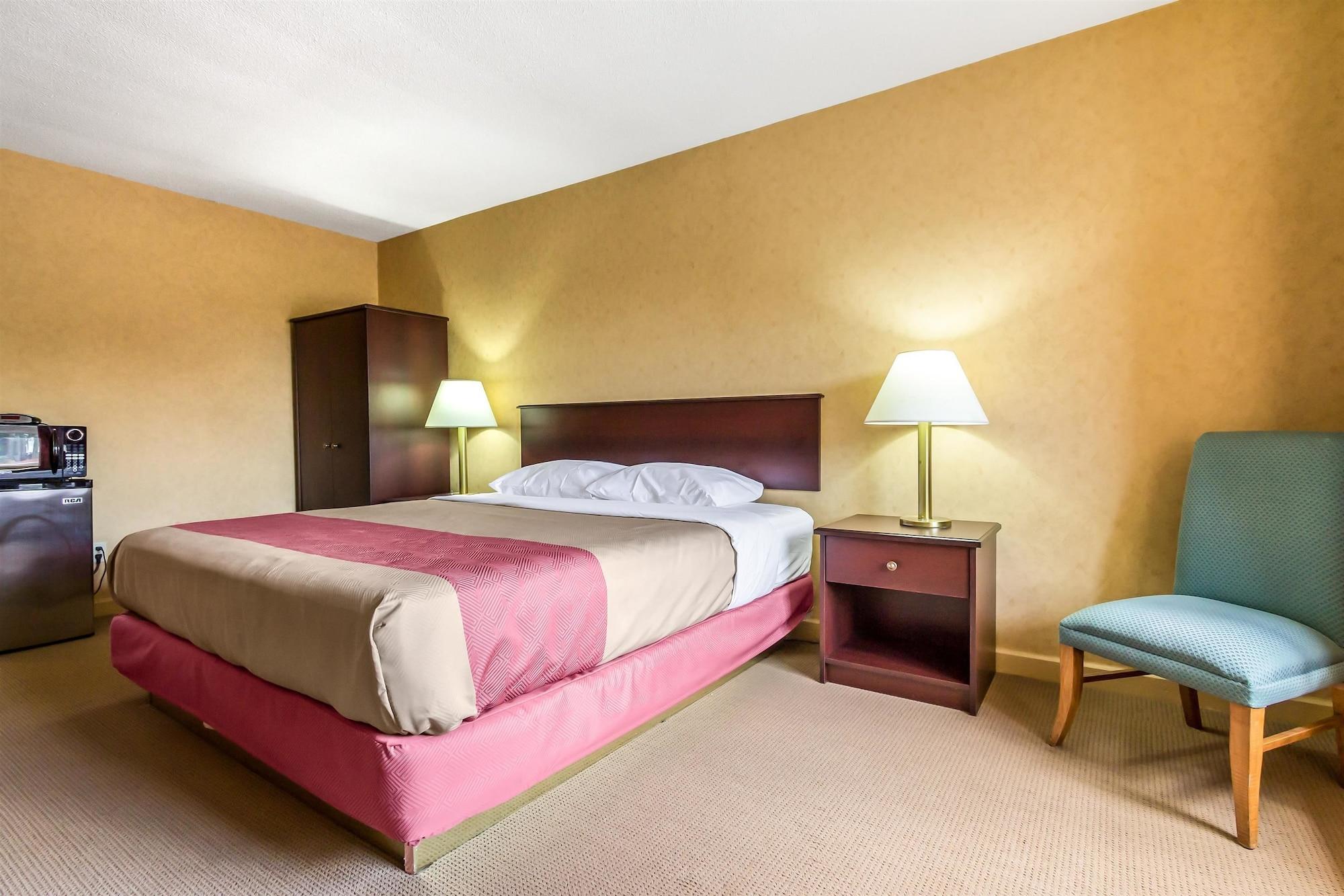 Motel 6-Trenton, On Exteriér fotografie